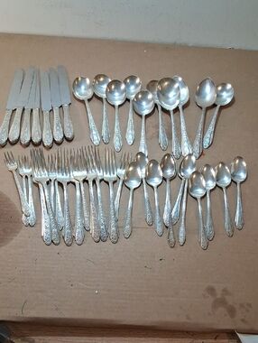 42 pcs Antique RC Co Vintage Silver-Plate Flatware Set